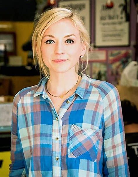 emily kinney nude|Emily Kinney Nude Collection (95 Sexy & Leaked Photos, Porn。